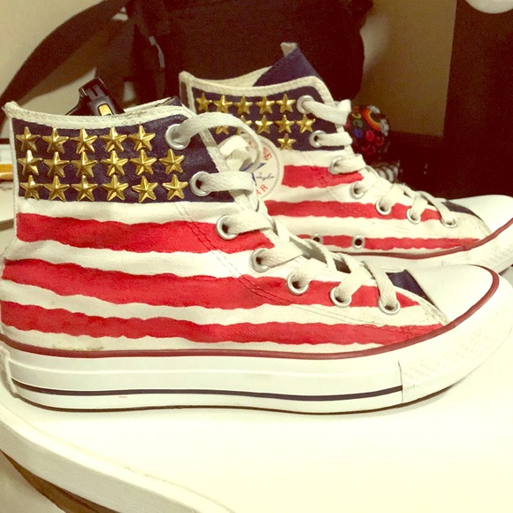painted chuck taylors